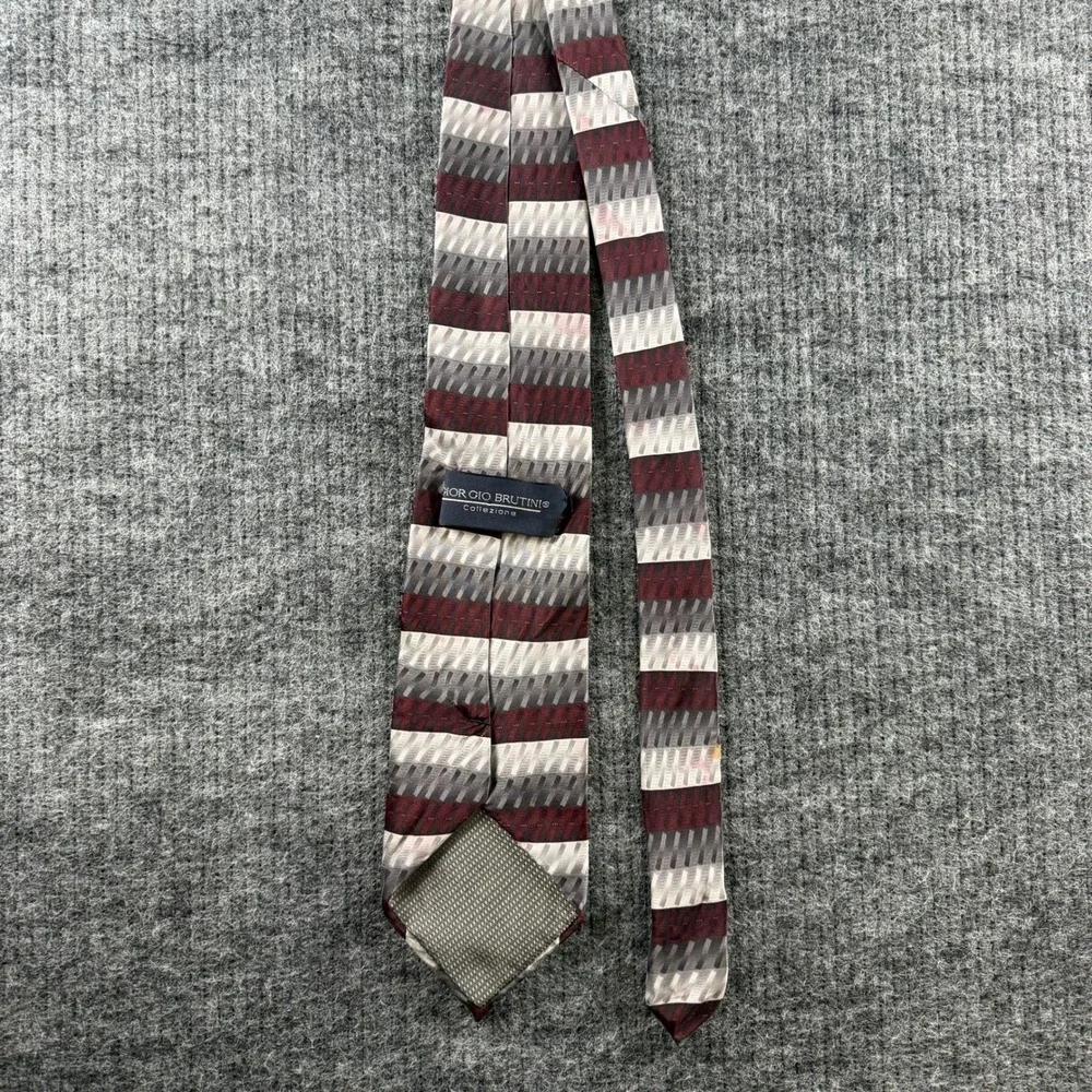 Giorgio‎ Brutini Collezione Mens Silk Necktie Burgundy Grey Striped Formal Tie
